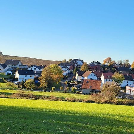 شقة Sunny Flat In Bad Driburg With Garden المظهر الخارجي الصورة