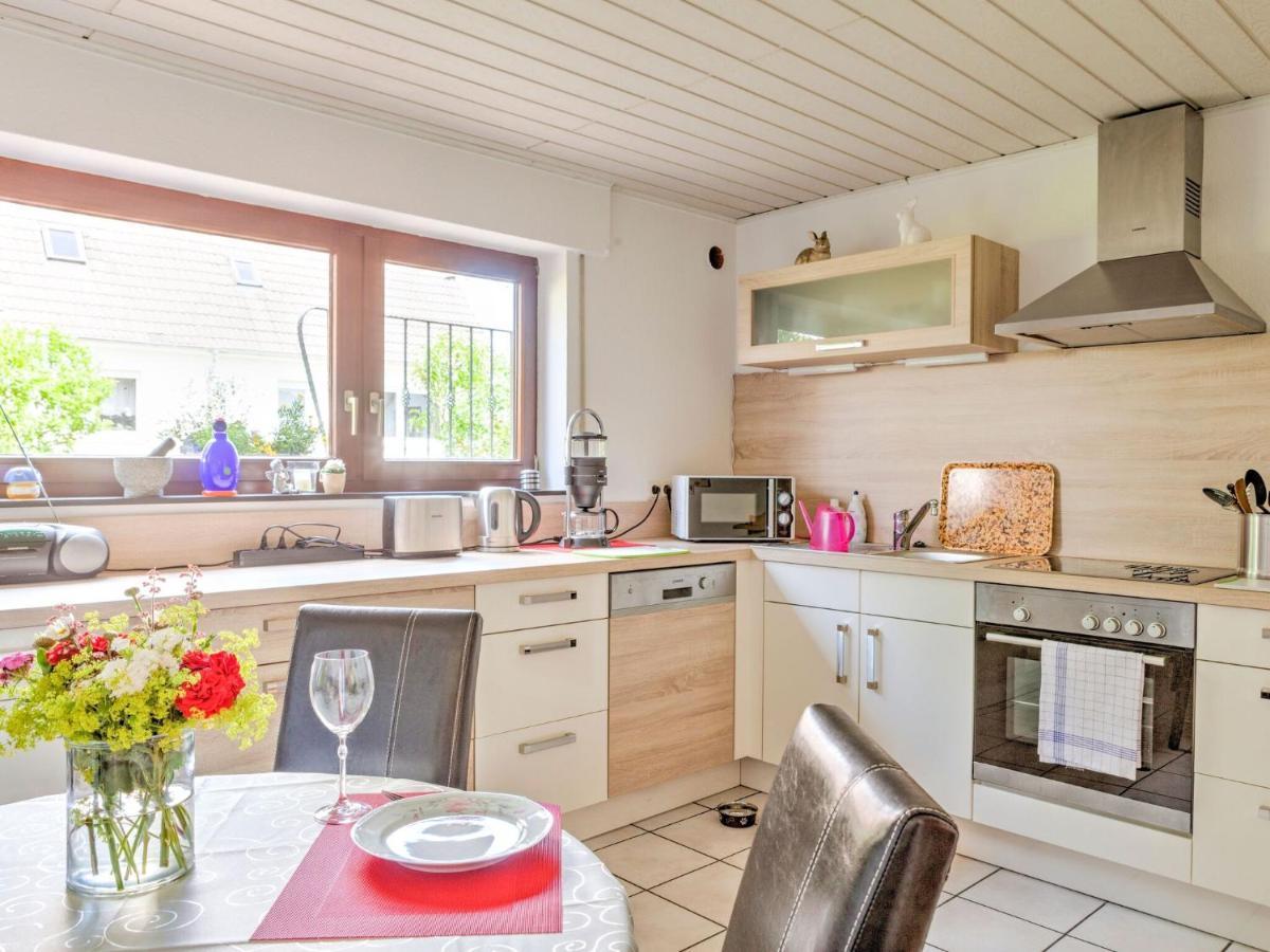 شقة Sunny Flat In Bad Driburg With Garden المظهر الخارجي الصورة