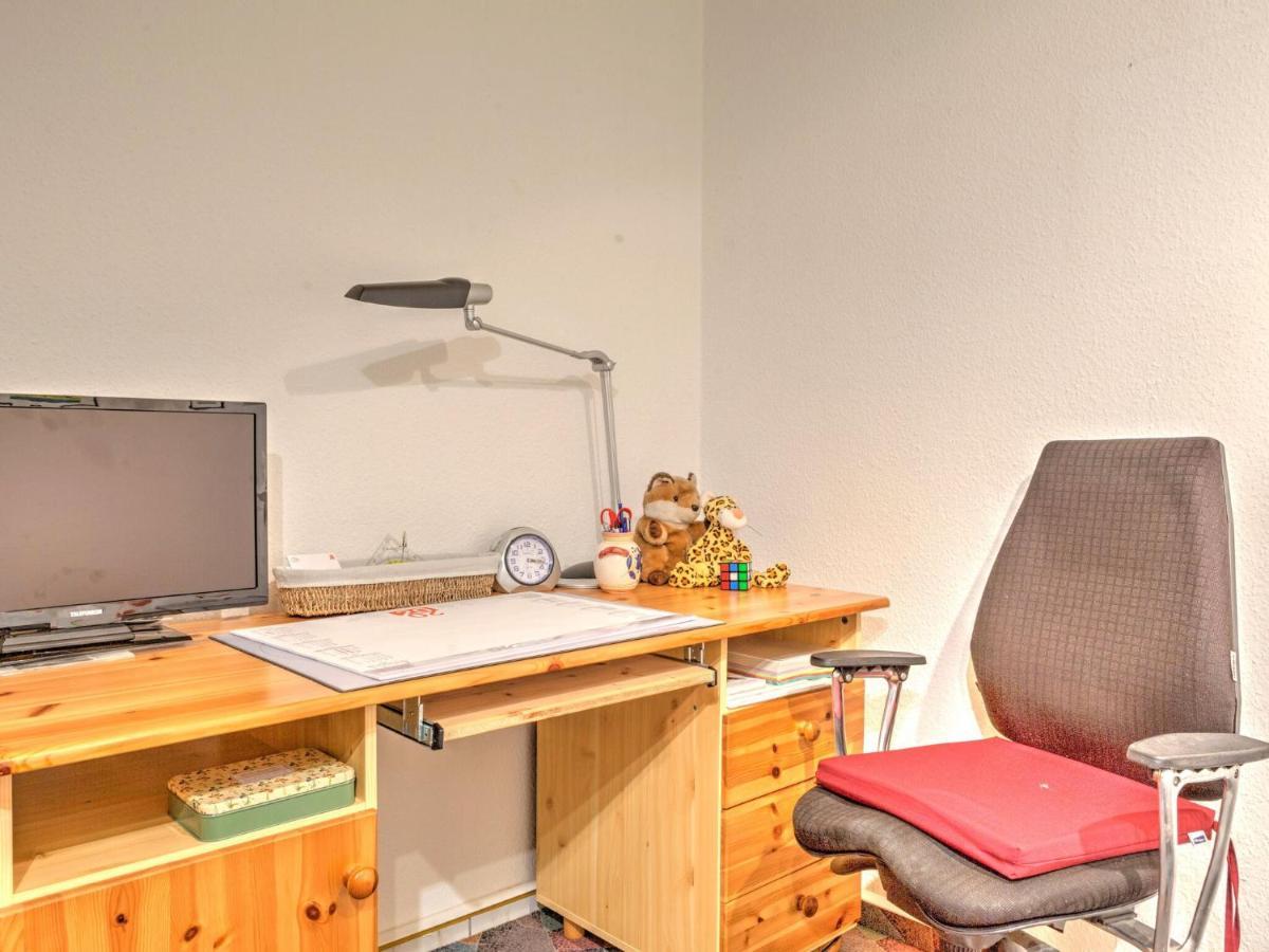 شقة Sunny Flat In Bad Driburg With Garden الغرفة الصورة