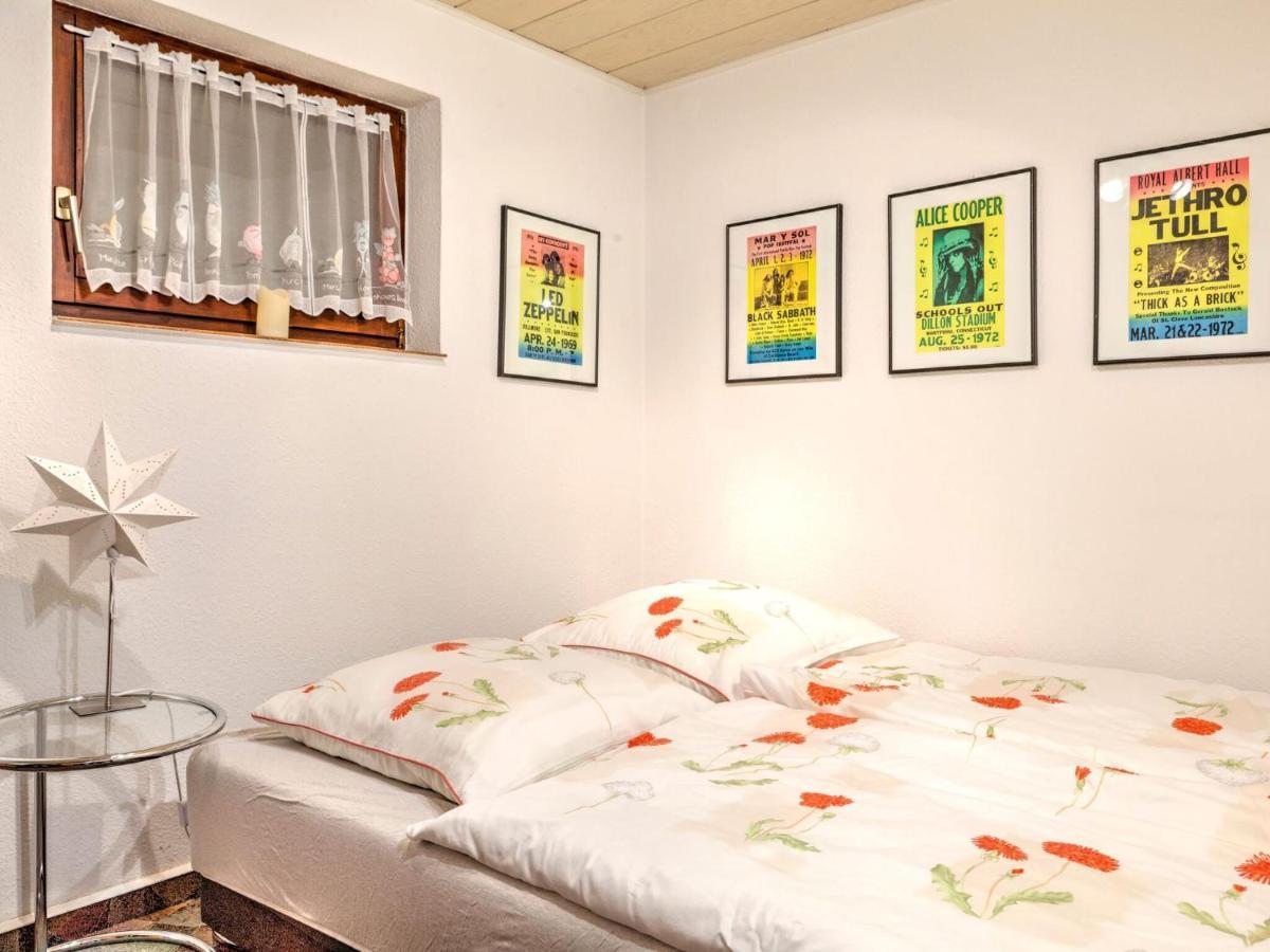 شقة Sunny Flat In Bad Driburg With Garden الغرفة الصورة